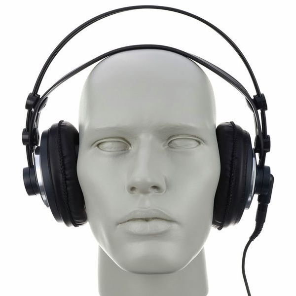 AKG K-240 MKII
