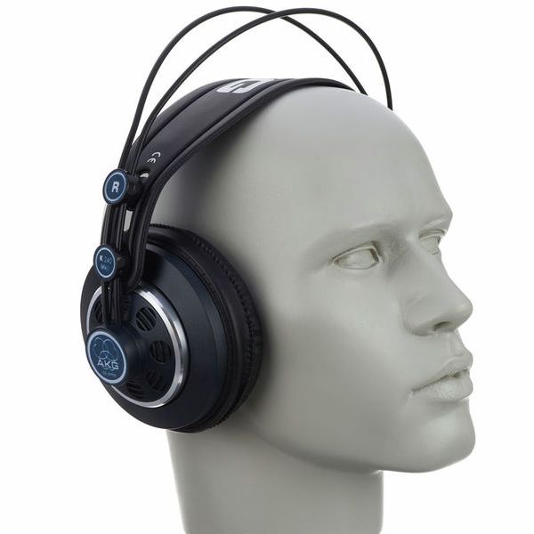 AKG K-240 MKII
