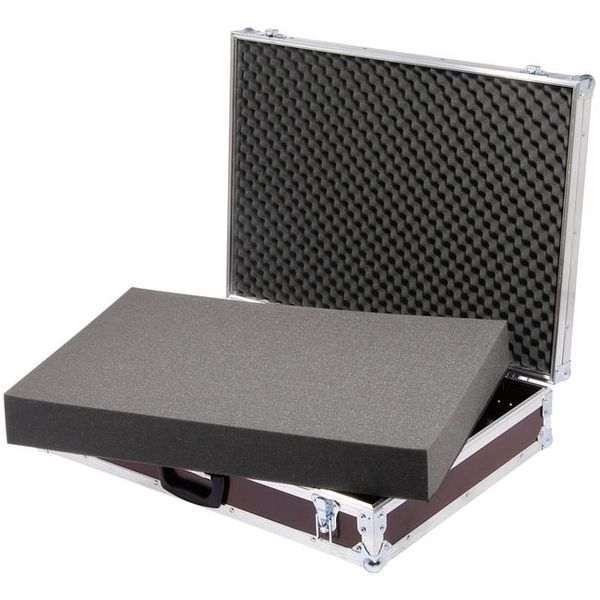 Thon Flex Cut Universal Case 2